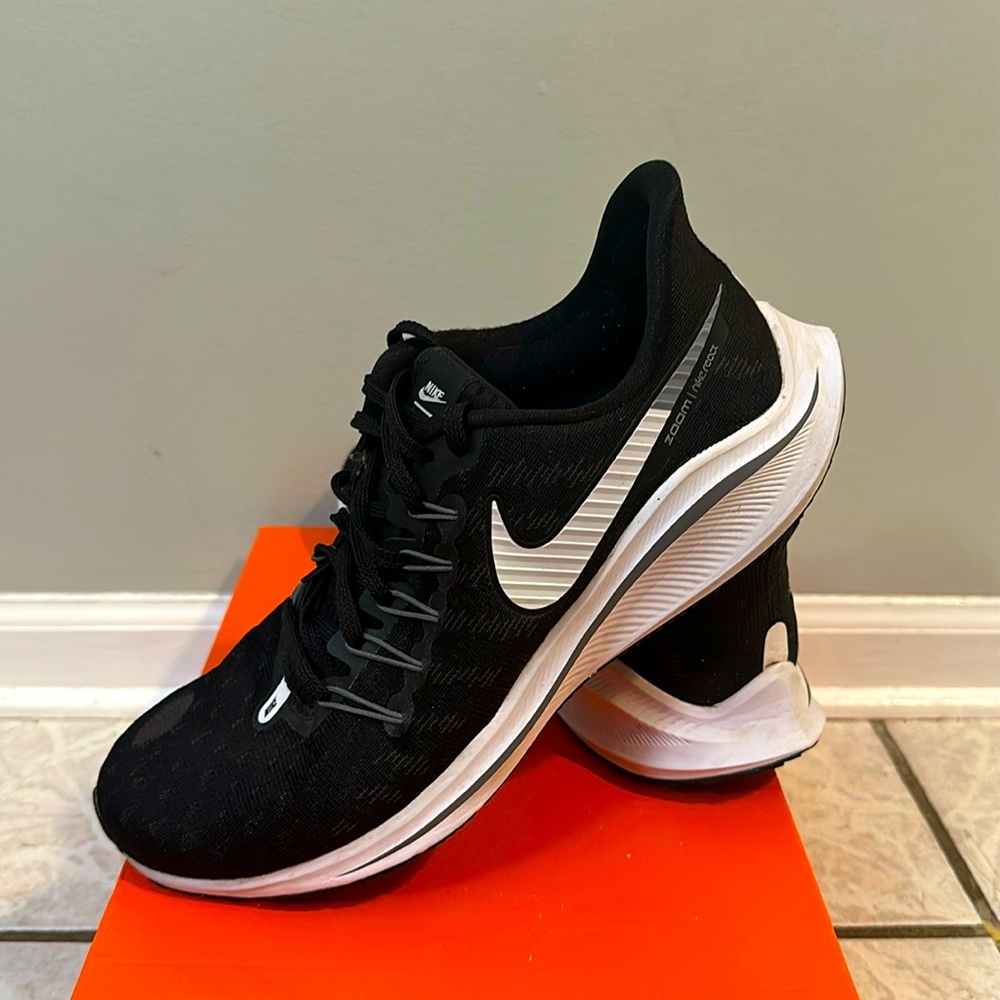 Nike Vomero 14 Running Shoes